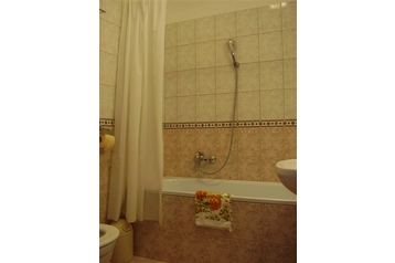 Hungría Privát Sárvár, Exterior